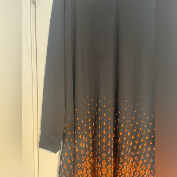 - LuLaRoe BNWT XL Dress - Picture 2 of 7